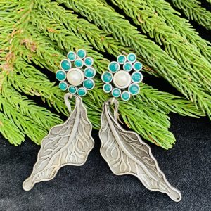 black-polish-leaf-turquoise-earring-2-scaled
