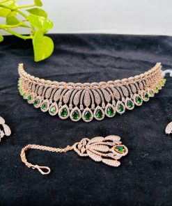 ad-necklace-full-set-with-green-stone