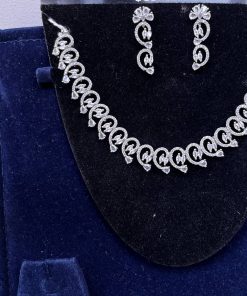 kairi-shaped-ad-necklace-set (1)